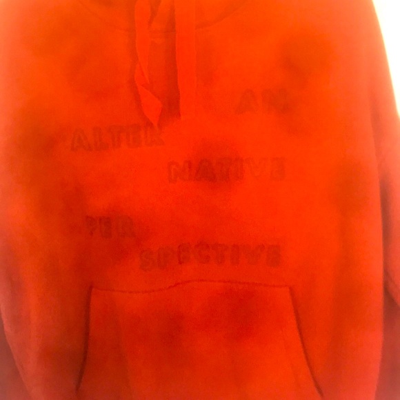 H&M Men's Hoodie - Red (Unisex) - Picture 5 of 10